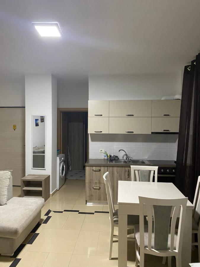 Jasmine Apartments Sarande Exterior photo