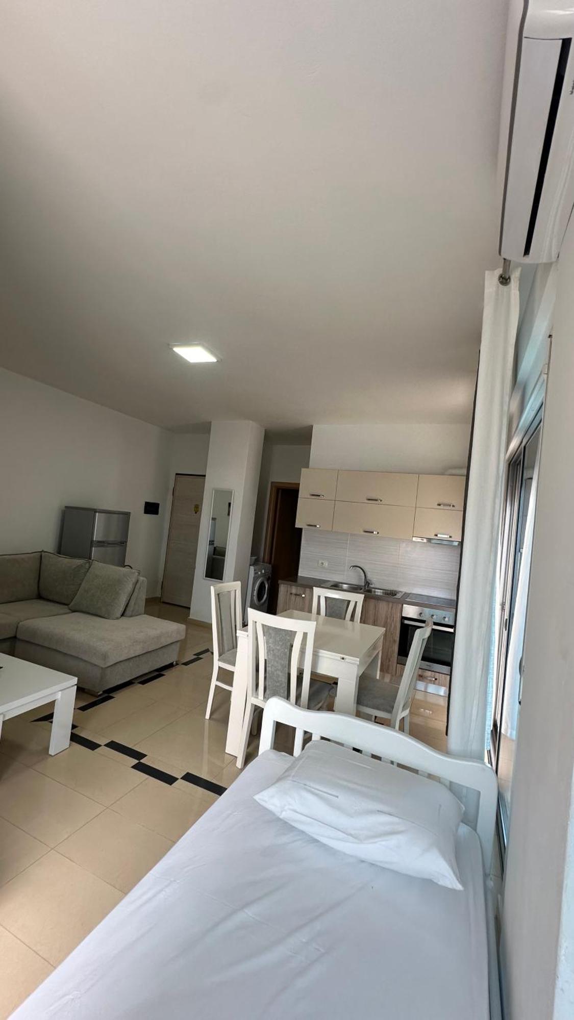 Jasmine Apartments Sarande Exterior photo